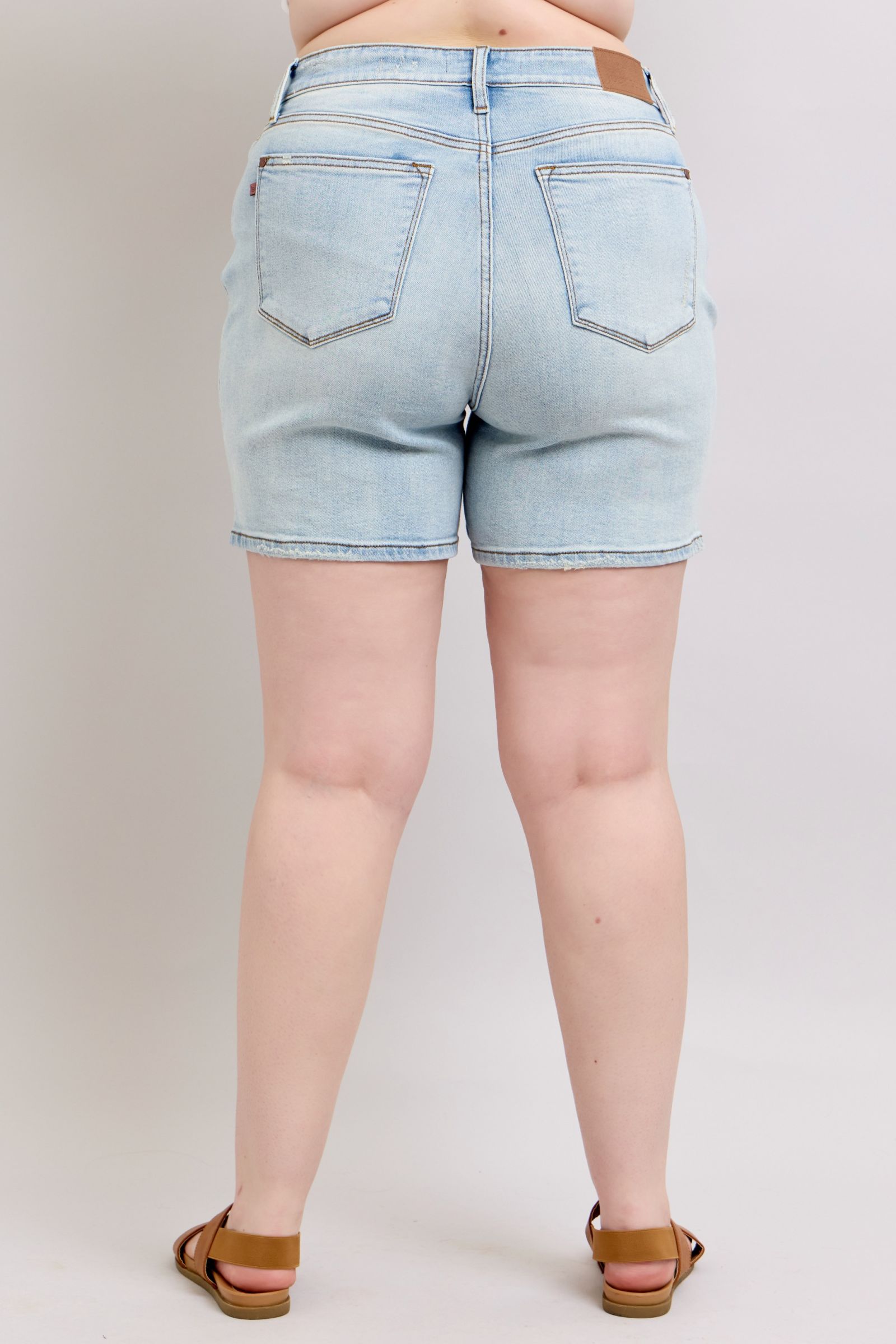 2 Button Denim Shorts with Pockets