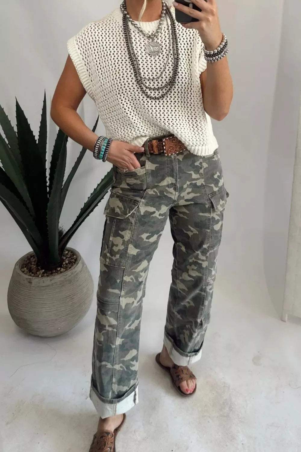 Camouflage Print Multi Pocketed Women's Denim Pants