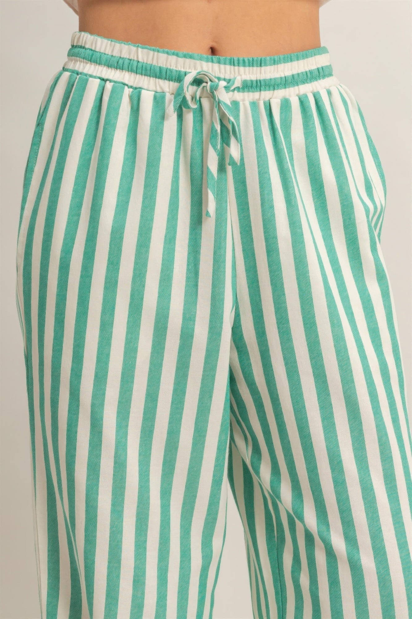 Vertical Striped Elastic Pants With Side Pockets