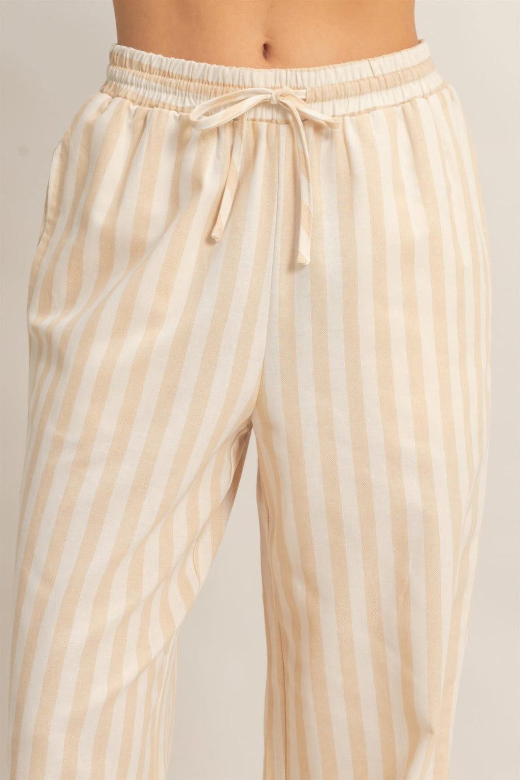 Vertical Striped Elastic Pants With Side Pockets