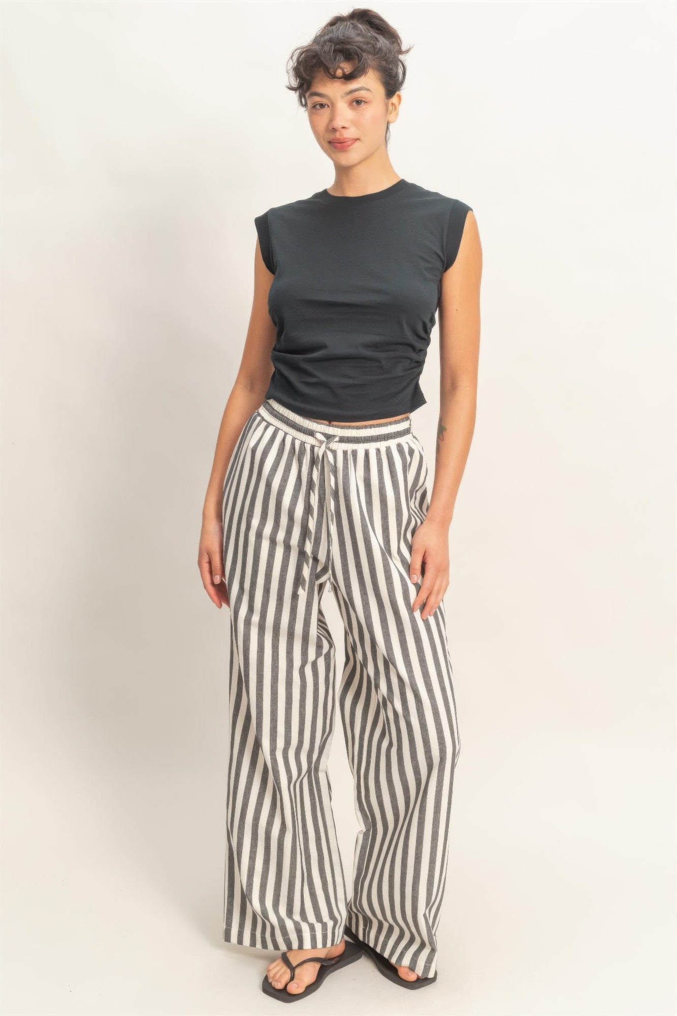 Vertical Striped Elastic Pants With Side Pockets