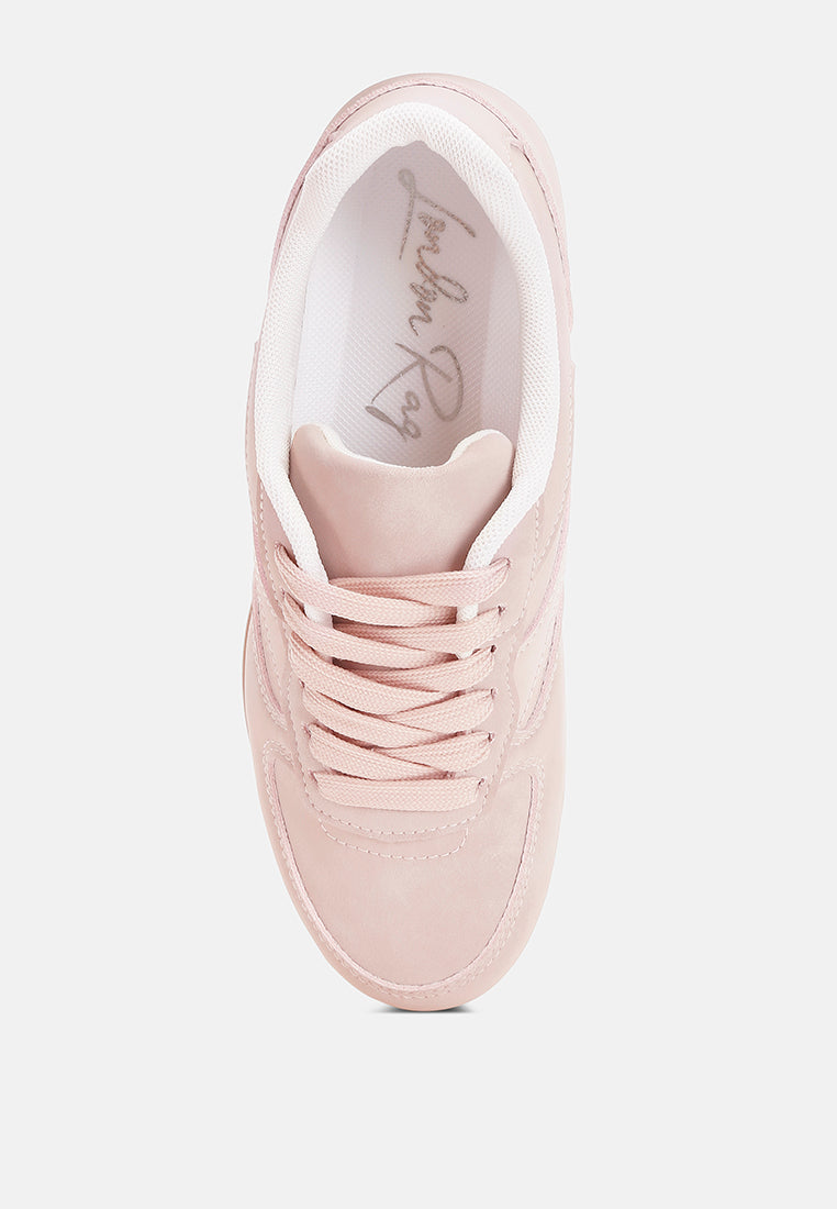 Seola Everyday Soft Cushioned Sneakers