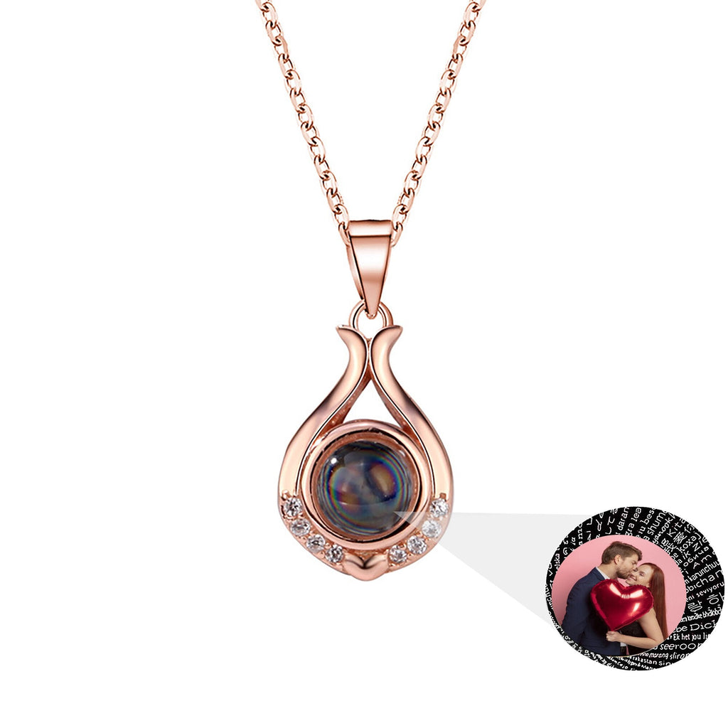 Valentine's Day Gift Photo Custom Simple flower Shaped Projection Necklace