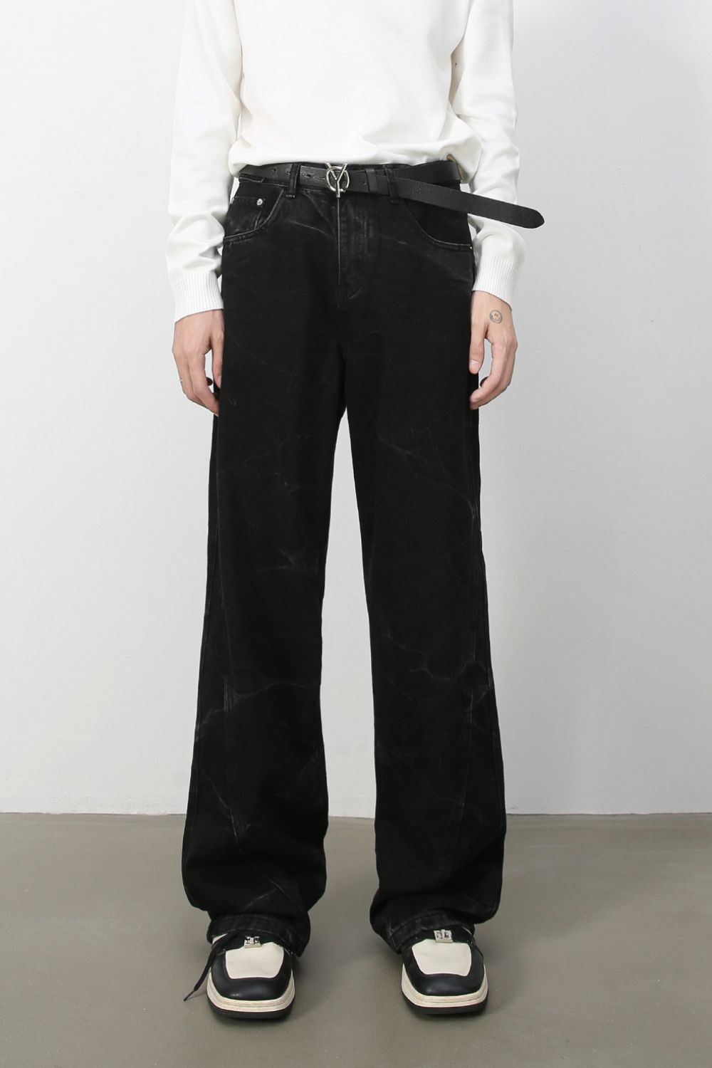 Men's Baggy Jeans with Pockets