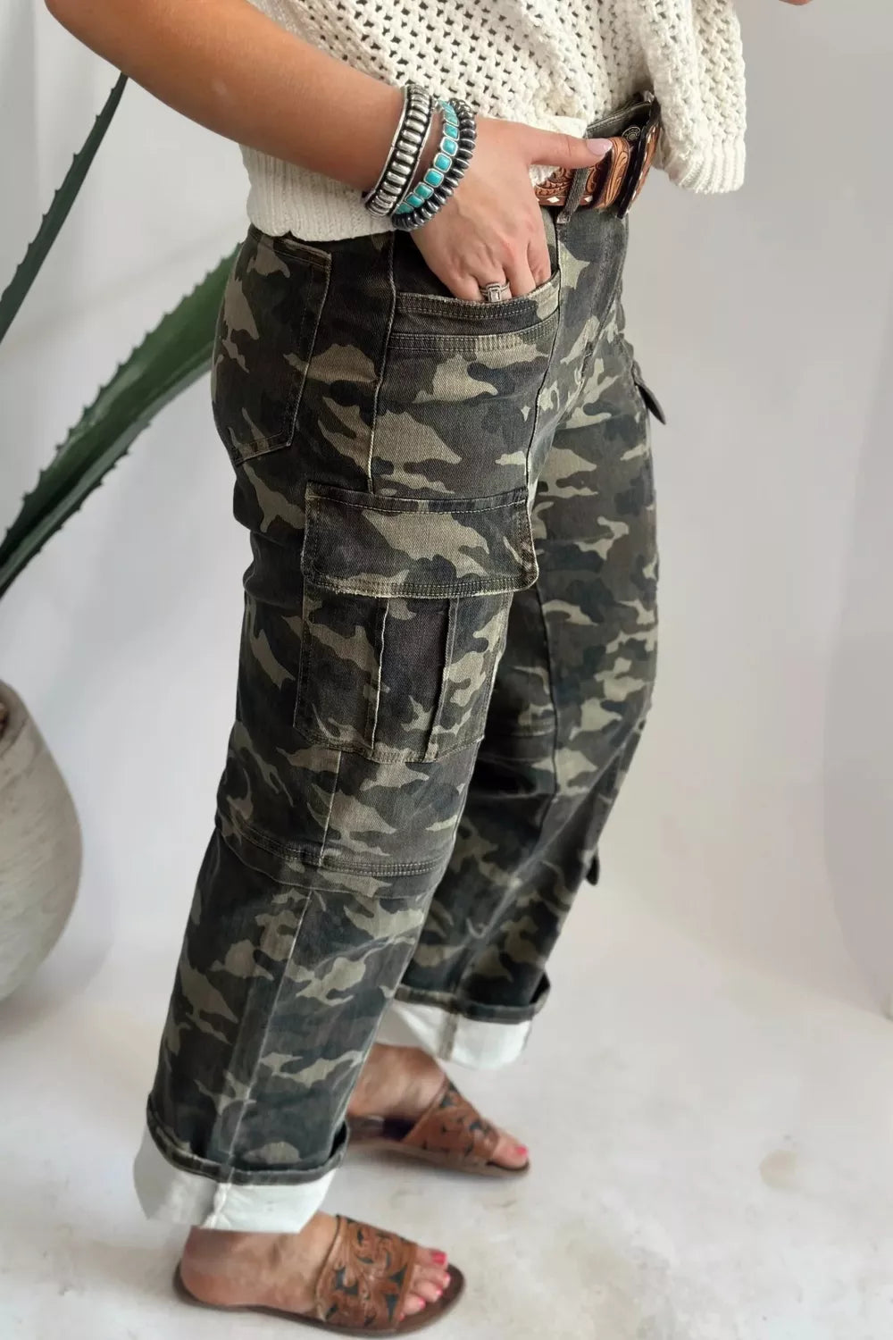 Camouflage Print Multi Pocketed Women's Denim Pants