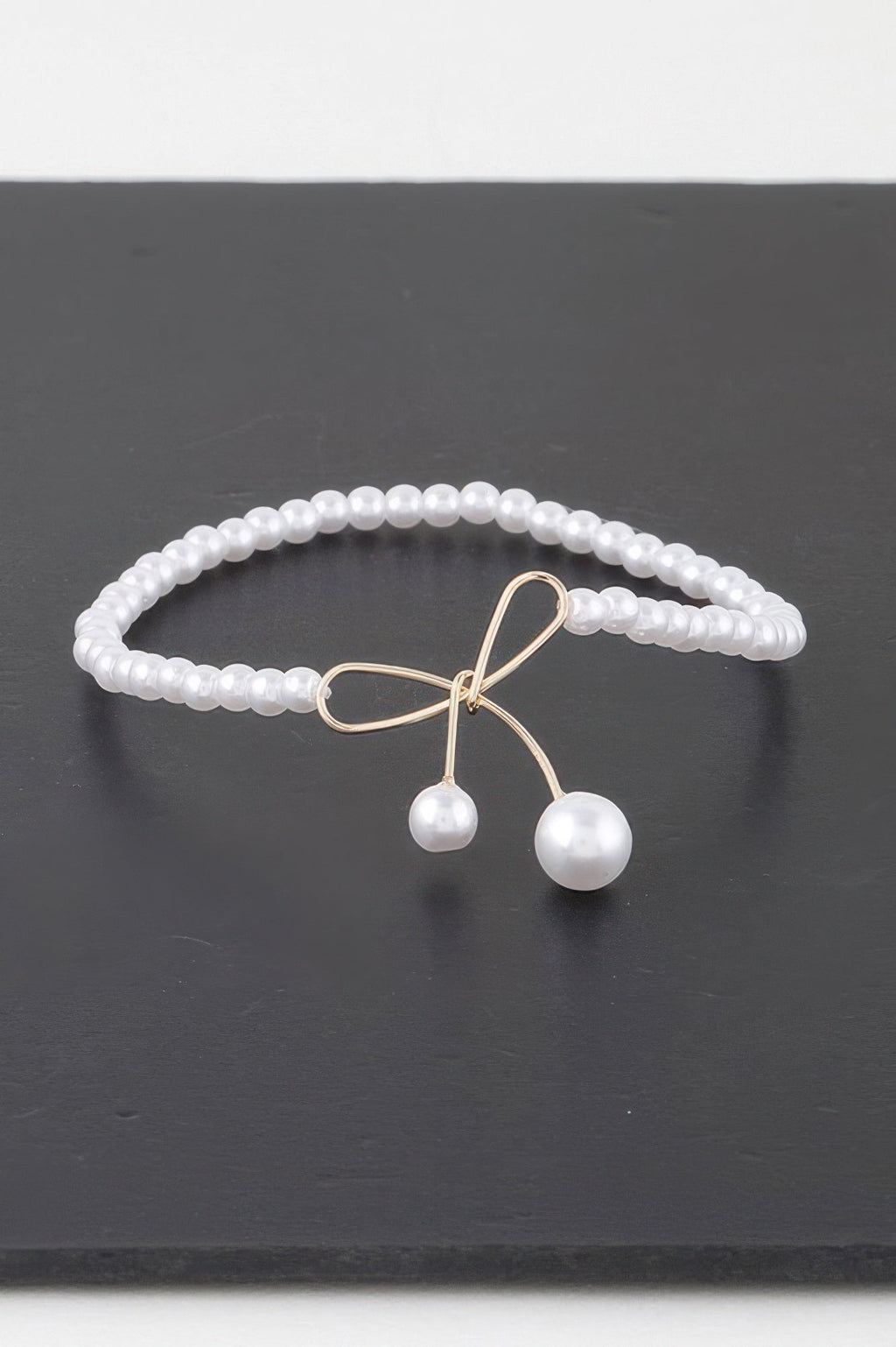 Faux Pearl Bow Bracelet