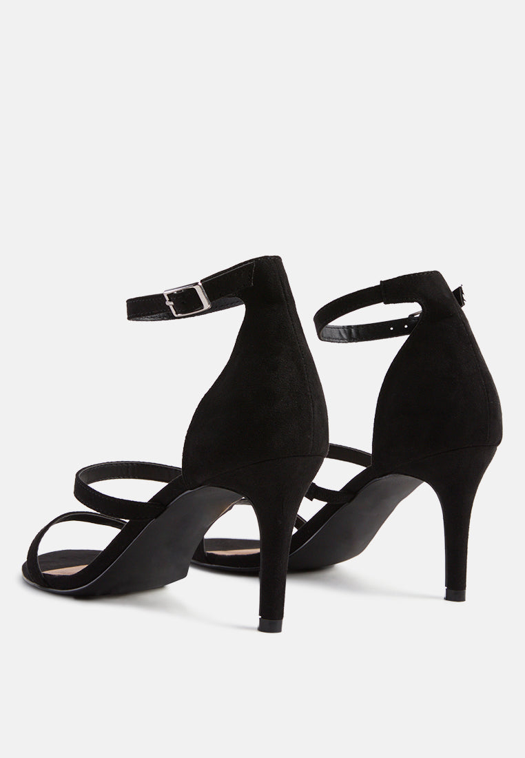 Kazaki Size 6 Mid Heel Ankle Strap Sandals