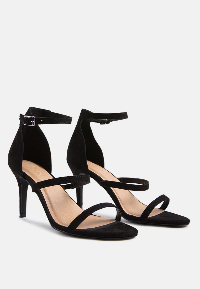 Kazaki Size 6 Mid Heel Ankle Strap Sandals