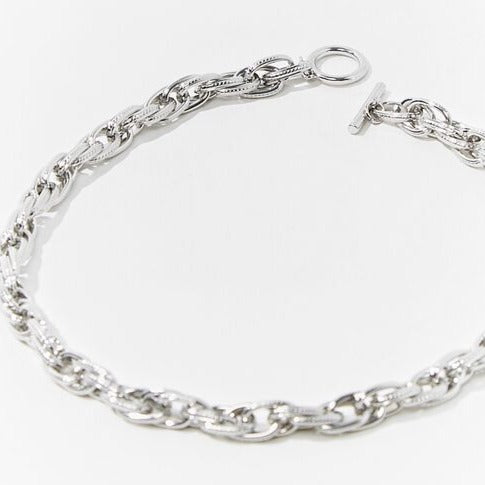 Toggle Chunky Curb Chain Choker 15" Silver Color