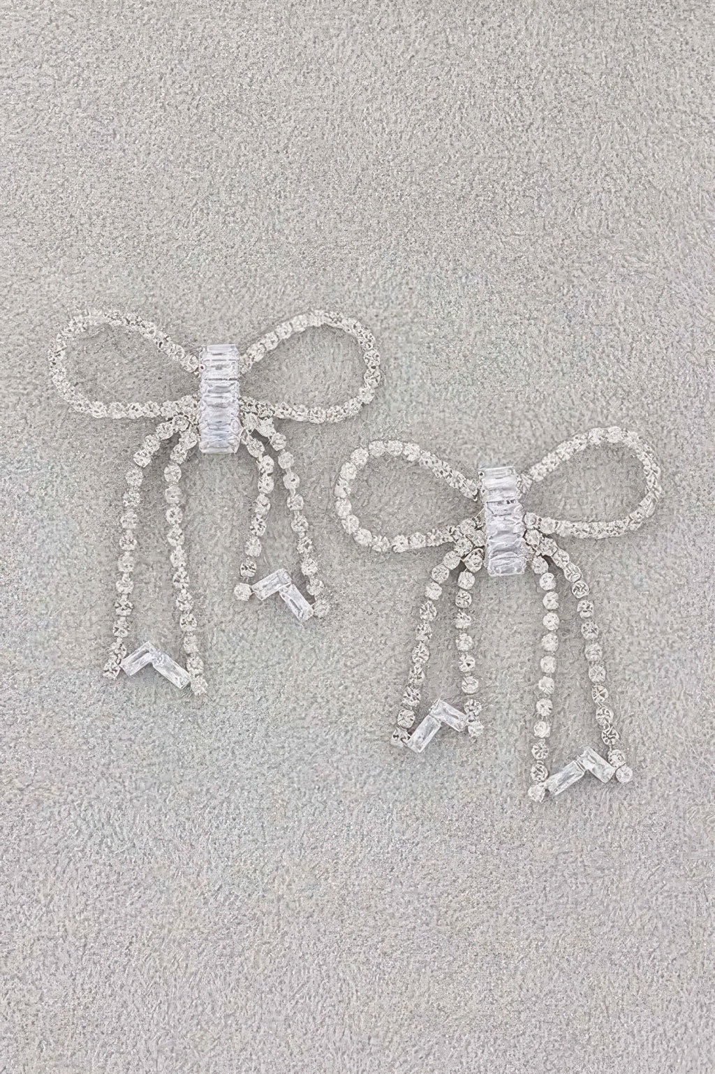 Rhinestone Ribbon Earring
