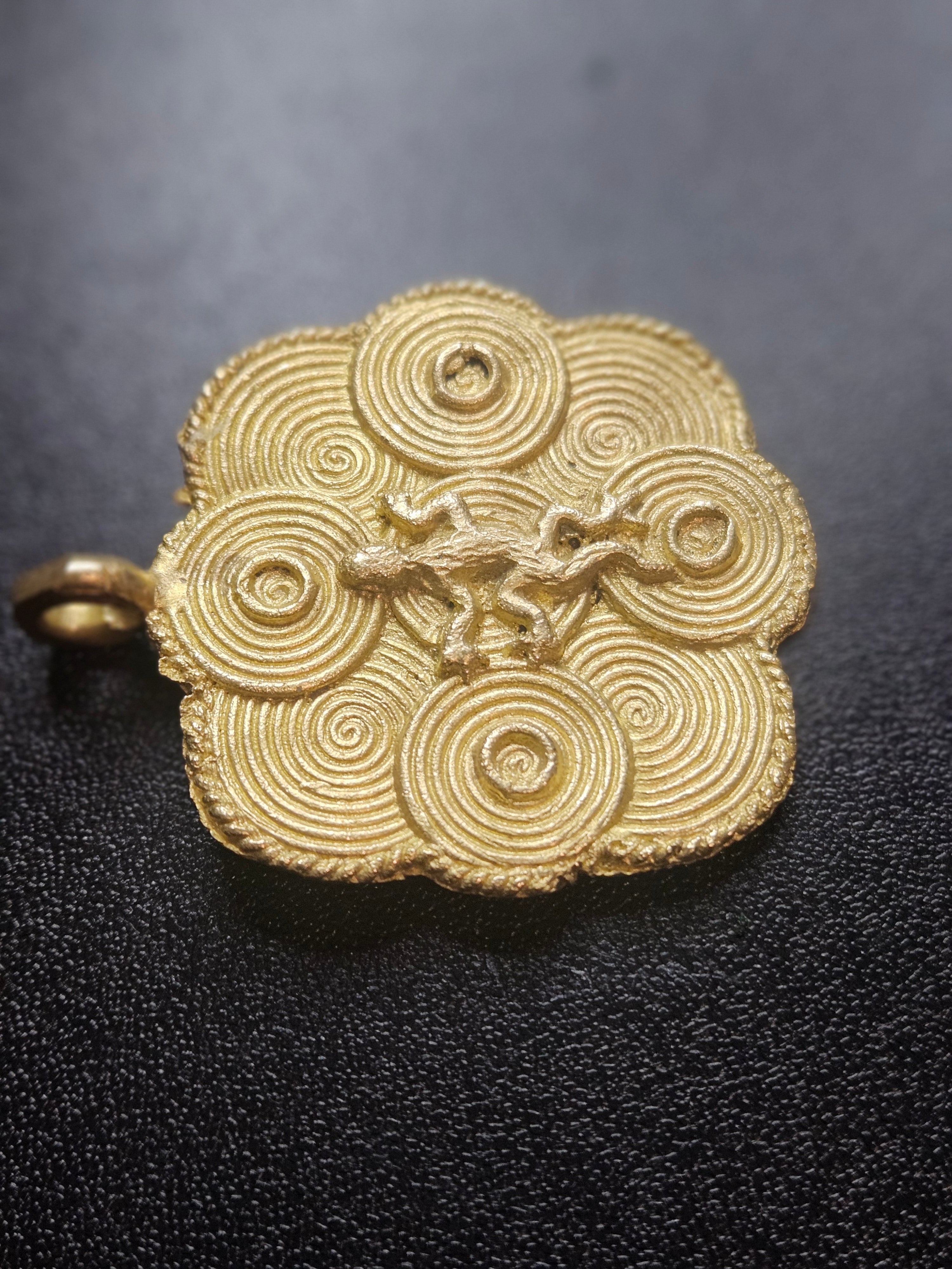 Ashanti Brass Adinkra Pendant – Handcrafted Ghanaian Heritage Symbol