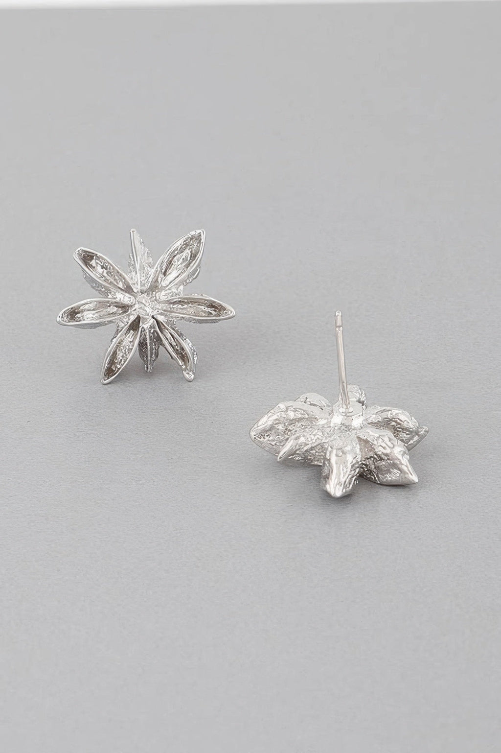 Spice Flower Stud Earrings